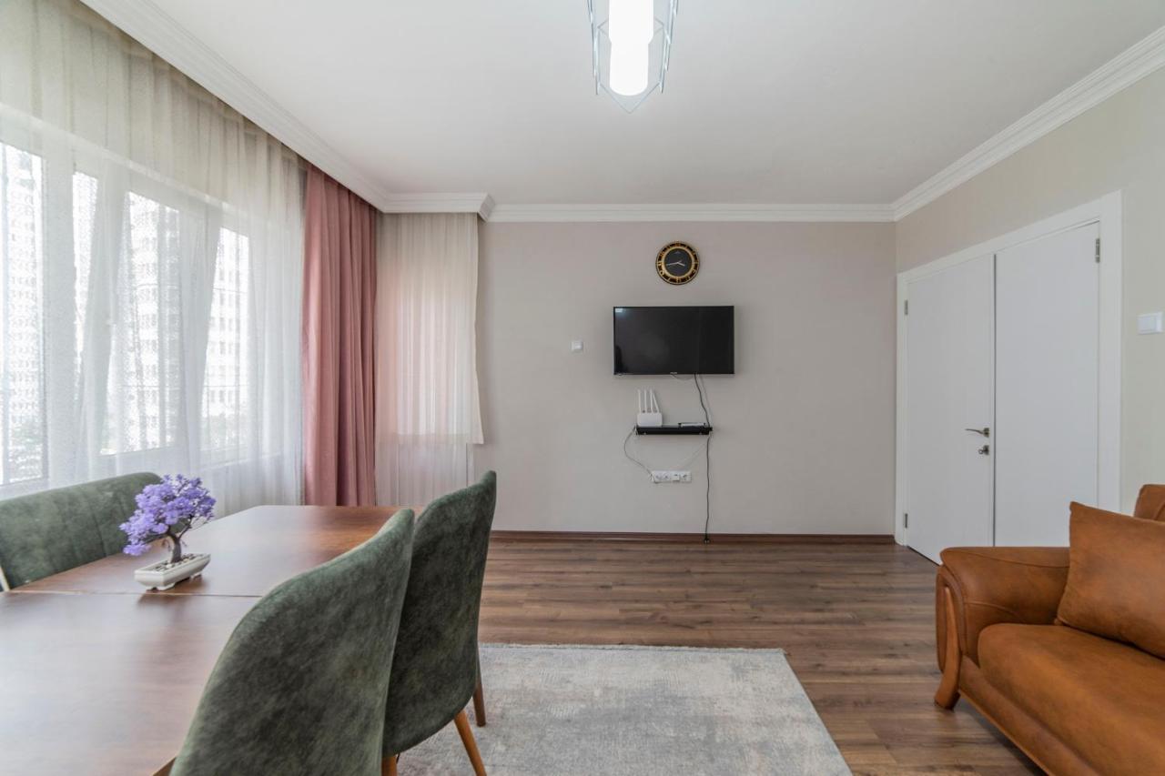 Centrally Located 2 Bedroom Apt With Netflix Bursa Kültér fotó