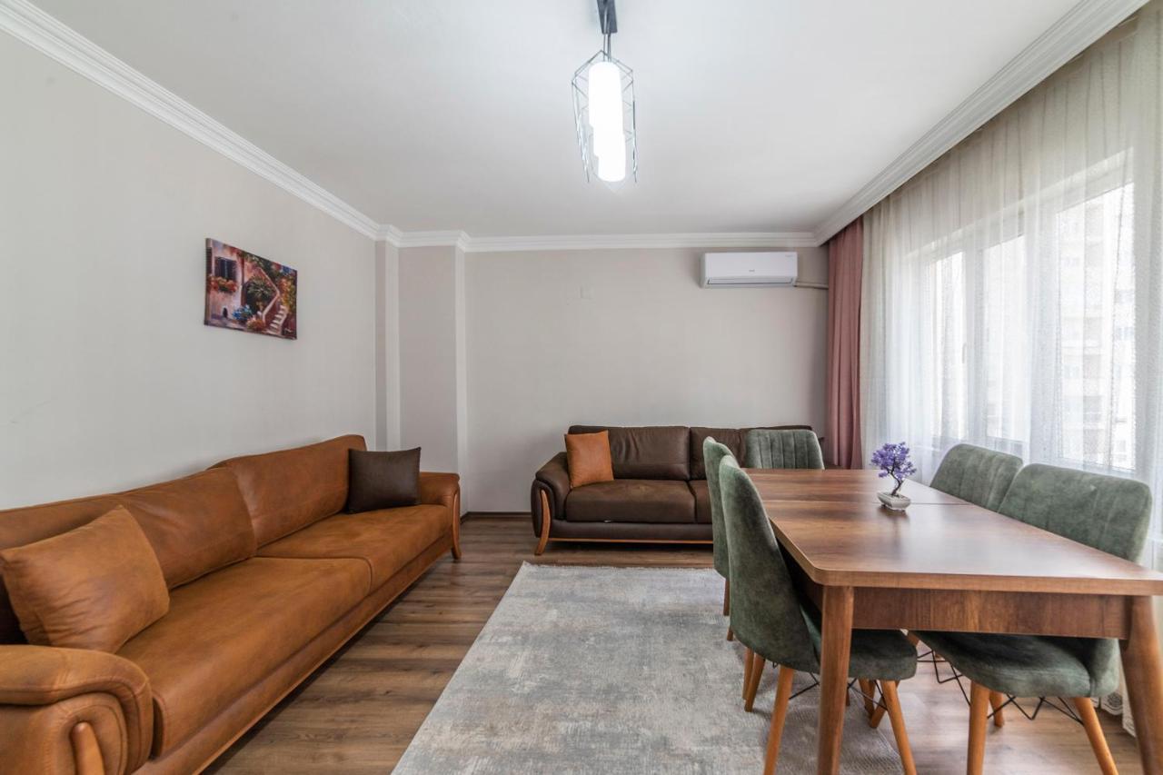 Centrally Located 2 Bedroom Apt With Netflix Bursa Kültér fotó