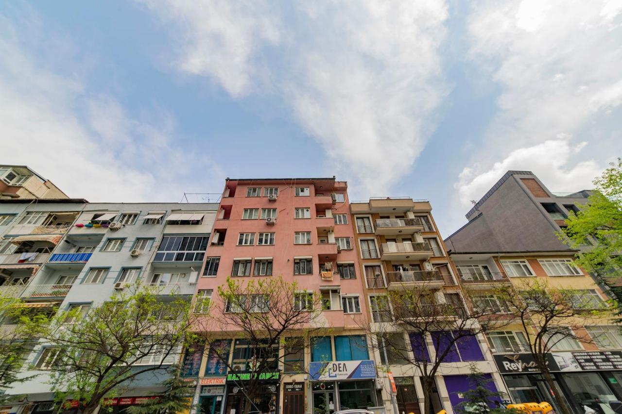 Centrally Located 2 Bedroom Apt With Netflix Bursa Kültér fotó